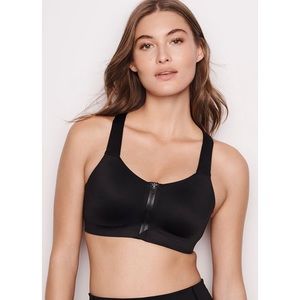 VS Maximum Support Sport Bra